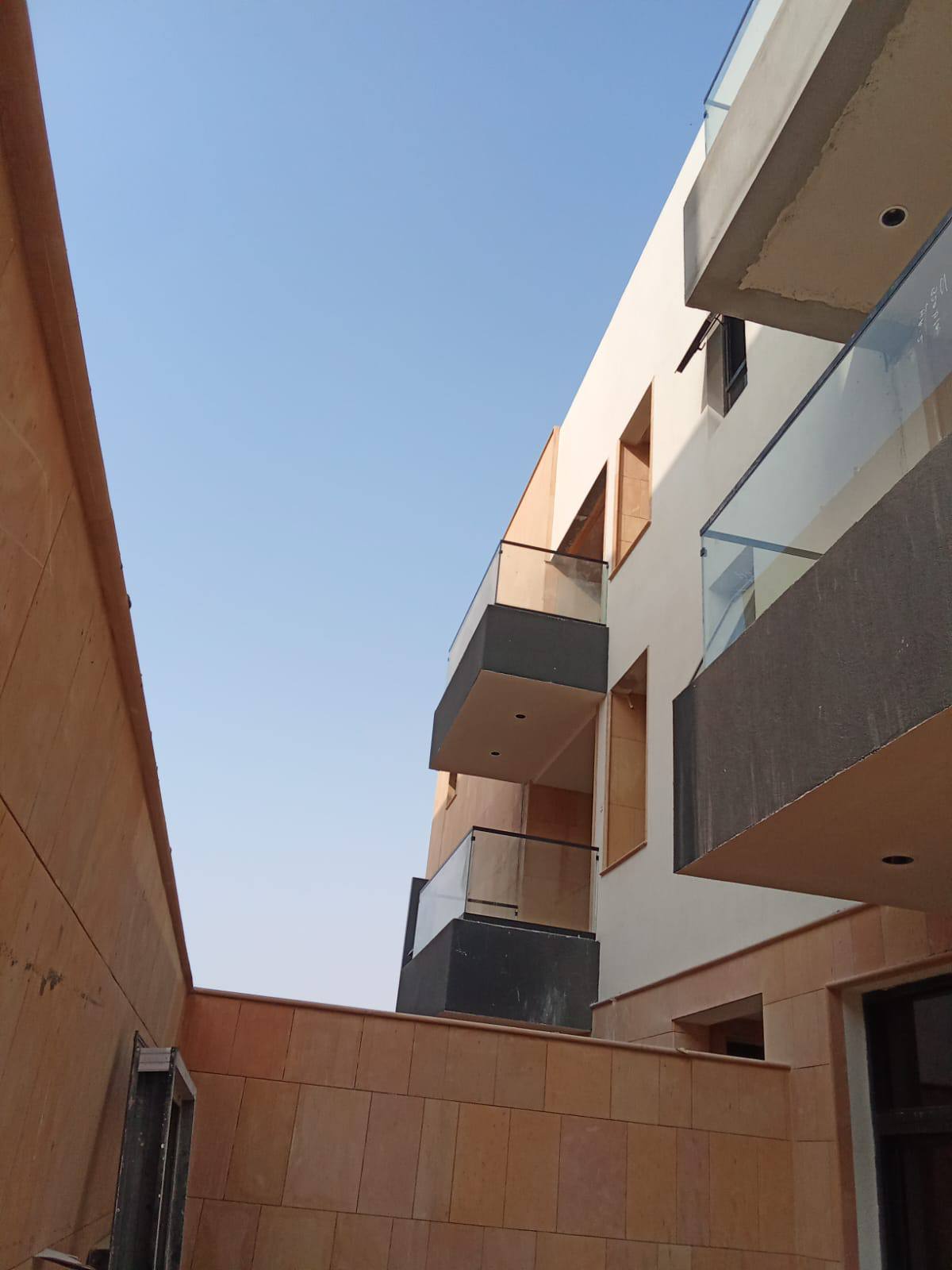 شبابيك ألمنيوم